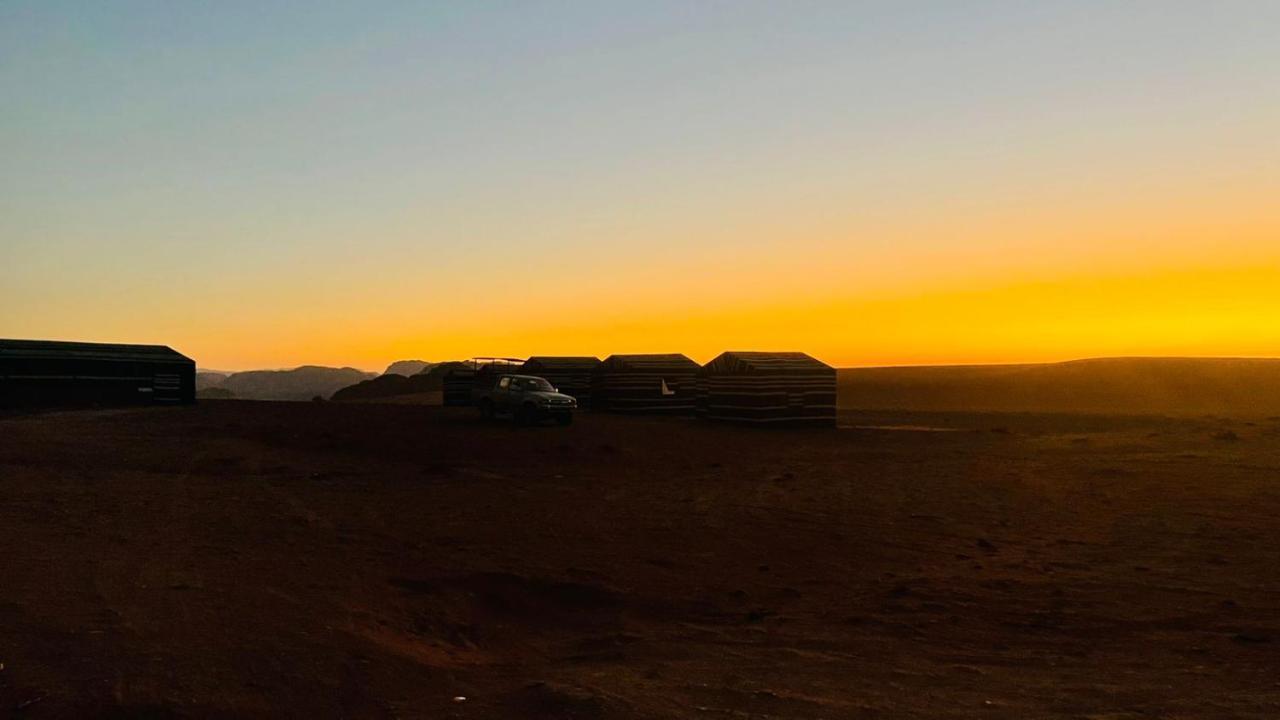 Stars Life Camp-Tour Hotel Wadi Rum Exterior foto