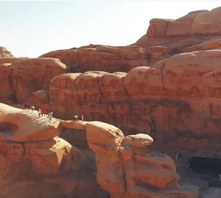 Stars Life Camp-Tour Hotel Wadi Rum Exterior foto